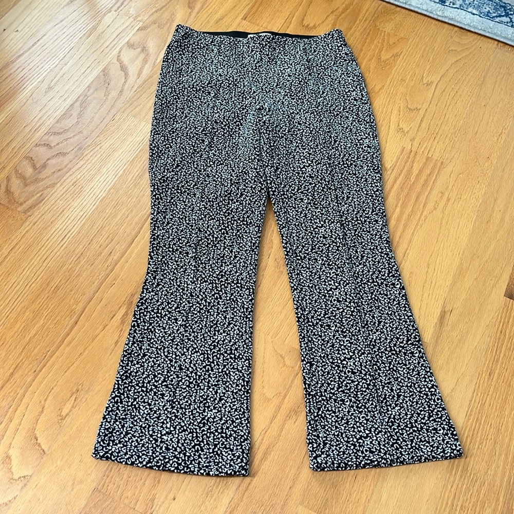Anthropologie The Essential Crop Flare Pants size XS black/white cheetah print